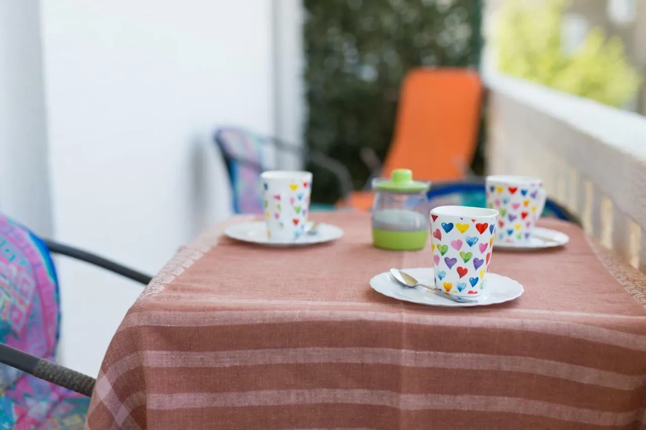 *** Guest house Family Apartments Vesna- 100 M Beach -Center Crikvenica Croatia
